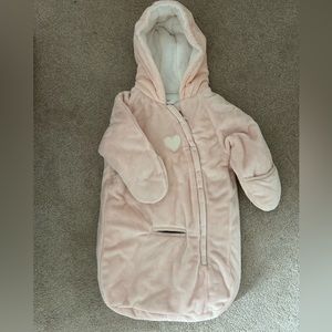 5/$15 0-6 m baby outdoor stroller / car seat sack